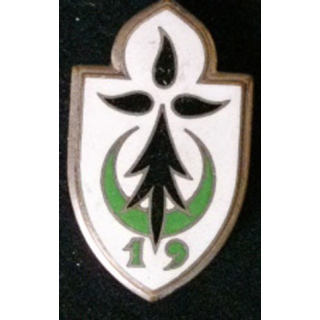19° division d'Infanterie de fabrication Drago Paris G. 1212 en émail