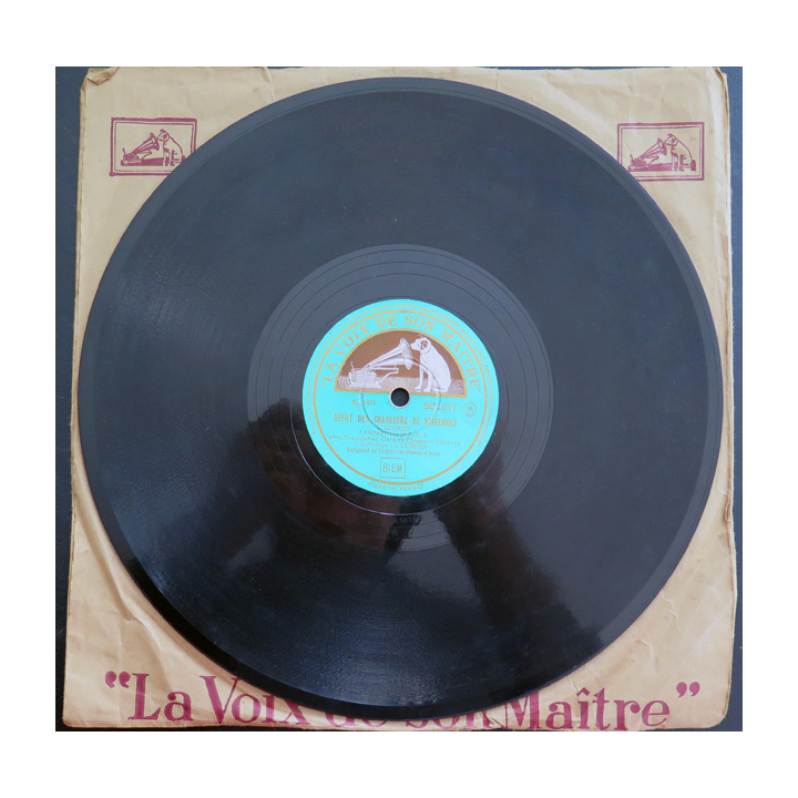 Disque 78 t petit format Défilé des chasseurs de Vincennes et l'écho de la Rochotte par le 2° BCP