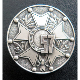 57° RI : insigne de béret des Commandos de chasse du 57° régiment d'infanterie Drago Paris