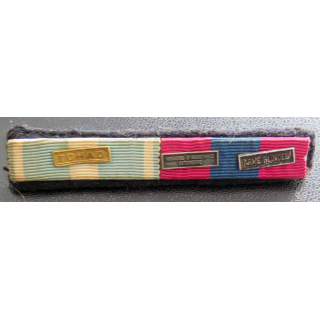Rappel de 2 décorations : médaille d'Outre mer avec barrette Tchad et médaille de la défense nationale avec barrettes Arme Blind
