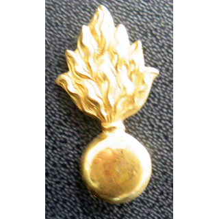 Grenade dorée 2,9 cm de hauteur