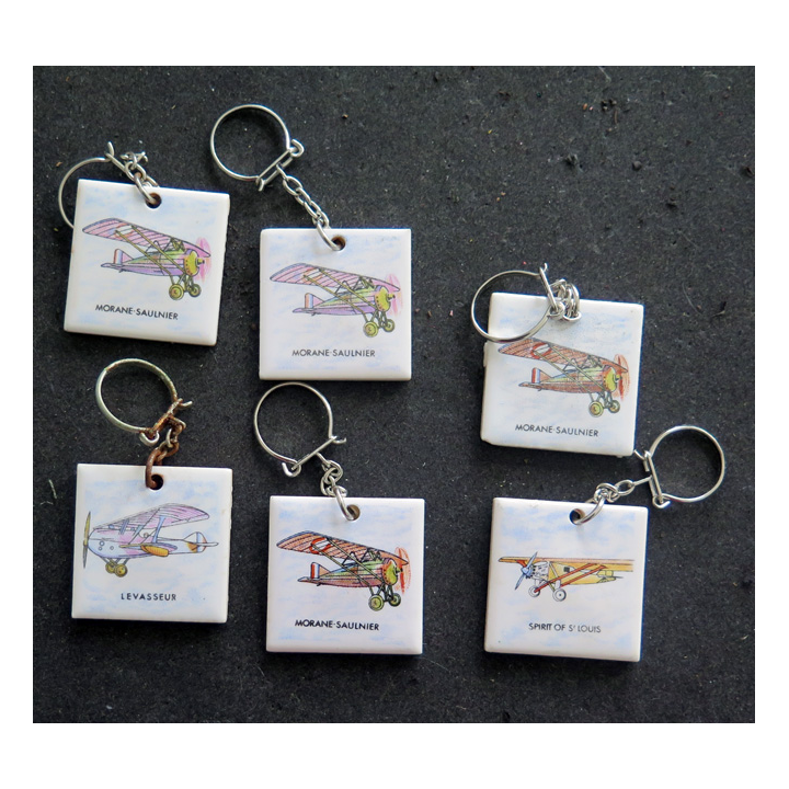 Porte clefs Vintage des années 1950-1960 : 6 Porte Clefs sur les vieux avions