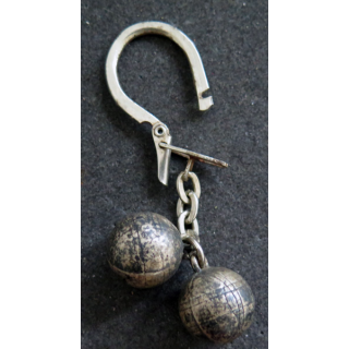 Porte clefs Vintage des années 1950-1960 :  Porte Clefs Paire de boules de pétanque