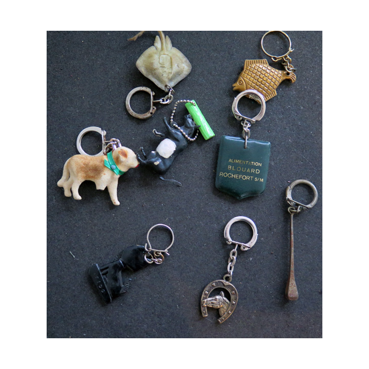 Porte clefs Vintage des années 1950-1960 :  8 Porte Clefs sur les Animaux