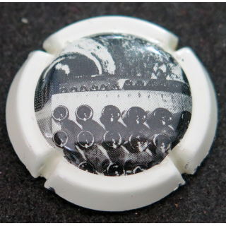 Capsule Muselet de bouteille de champagne GENERIQUE n° 702 Noir, contour crème