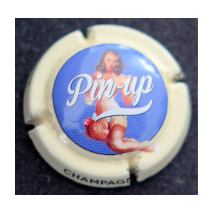 Capsule Muselet de bouteille de champagne GENERIQUE n° 1073e Pin-Up centre bleu