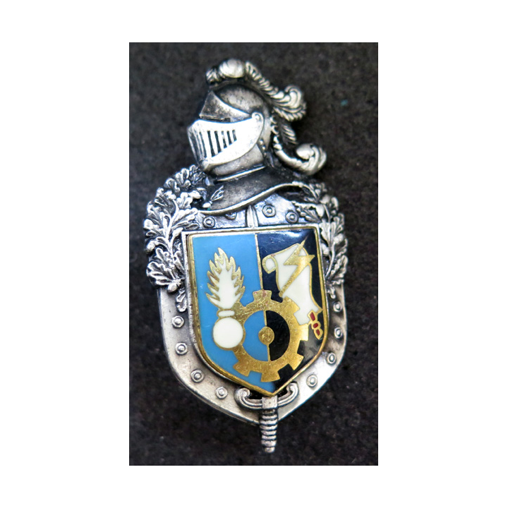 Centre administratif et technique plateau argenté Drago Marne la vallée H. 696 et écu guilloché Drago Paris