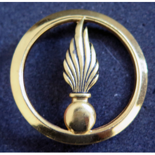 insigne de béret du Cadre spécial modèle doré Bichet