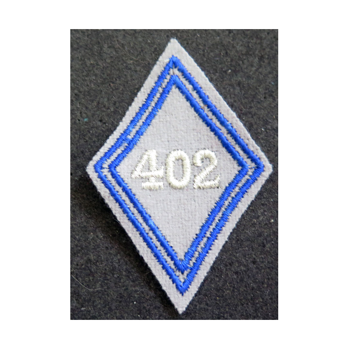 LOSANGE DE BRAS MODÈLE 45 : losange du matériel 402° CRD modèle sous-officier en laminette