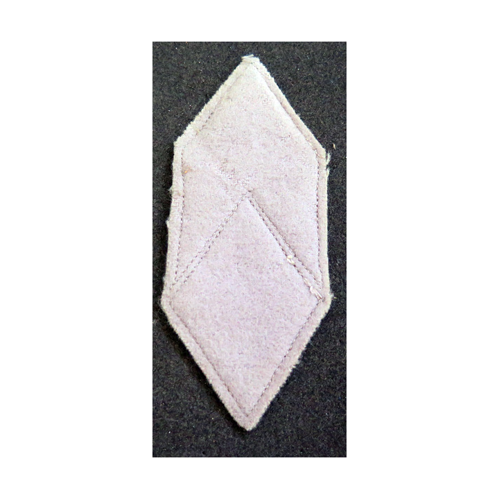 LOSANGE DE BRAS MODÈLE 45 : losange de galon de sergent major du 666° compagnie du matériel (laminette) Algérie ?