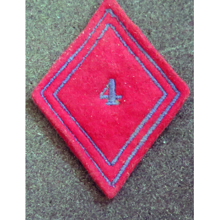 LOSANGE DE BRAS MODÈLE 45 : losange du 4° régiment d'artillerie modèle troupe