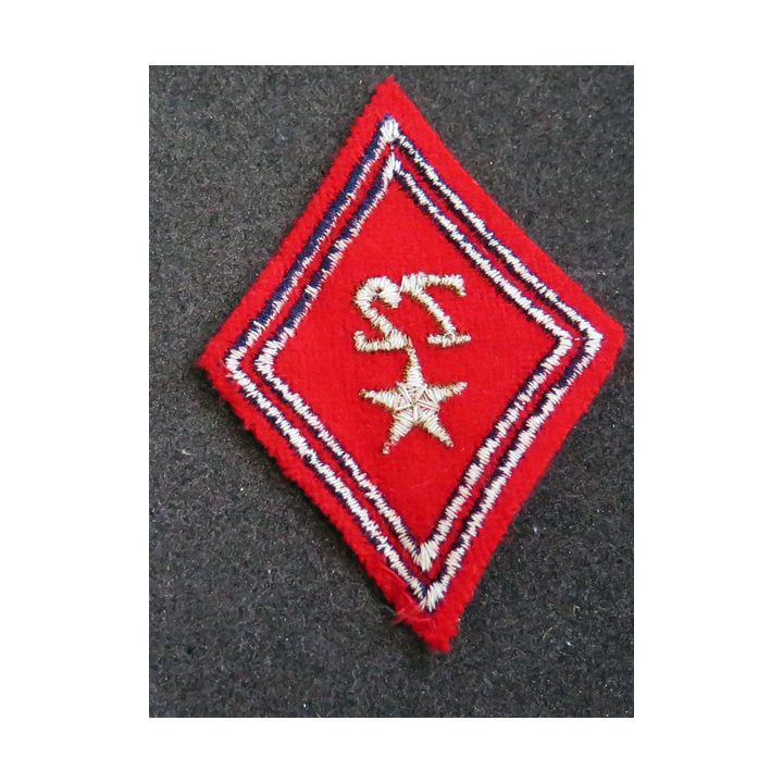 LOSANGE DE BRAS MODÈLE 45 : losange du 72° RADL régiment d'artillerie Divisionnaire Légère S/off (laminette)