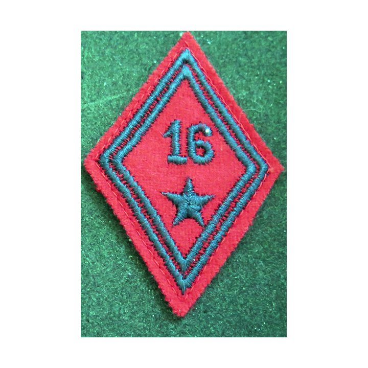 LOSANGE DE BRAS MODÈLE 45 : losange du 16° régiment d'artillerie divisionnaire modèle troupe