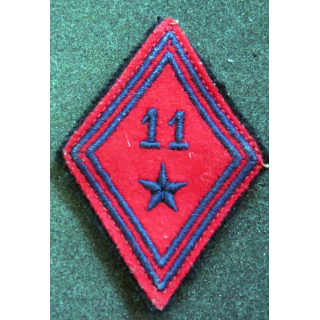 LOSANGE DE BRAS MODÈLE 45 : losange du 11° régiment d'artillerie divisionnaire modèle troupe