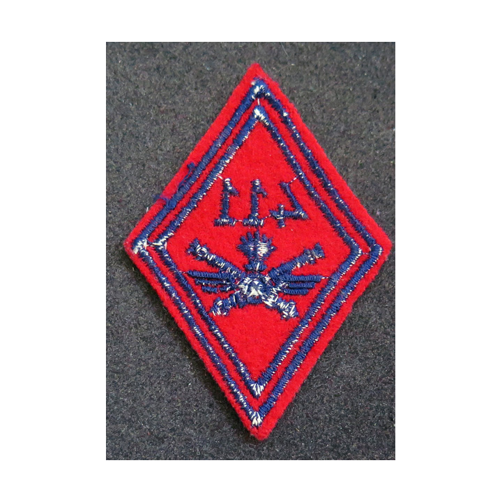 LOSANGE DE BRAS MODÈLE 45 : losange du 411° Régiment d'artillerie antiaérienne modèle troupe