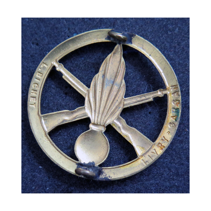 INFANTERIE : Insigne de béret de l'infanterie de fabrication Bichet Givry Gargan