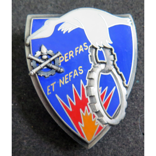 8° RMAT :  insigne du 8° régiment du Matériel Delsart G. 3286