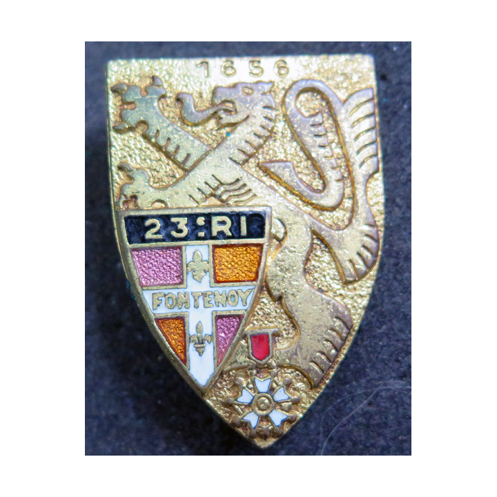 23° RI : 23° régiment d'infanterie Drago Paris G. 2080 émail violet translucide
