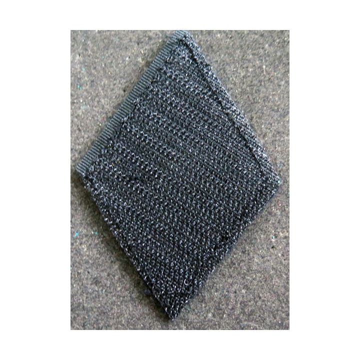 LOSANGE DE BRAS MODÈLE 45 : aumônier israélite titulaire fil or (laminette) avec 2 chevrons sur scratch