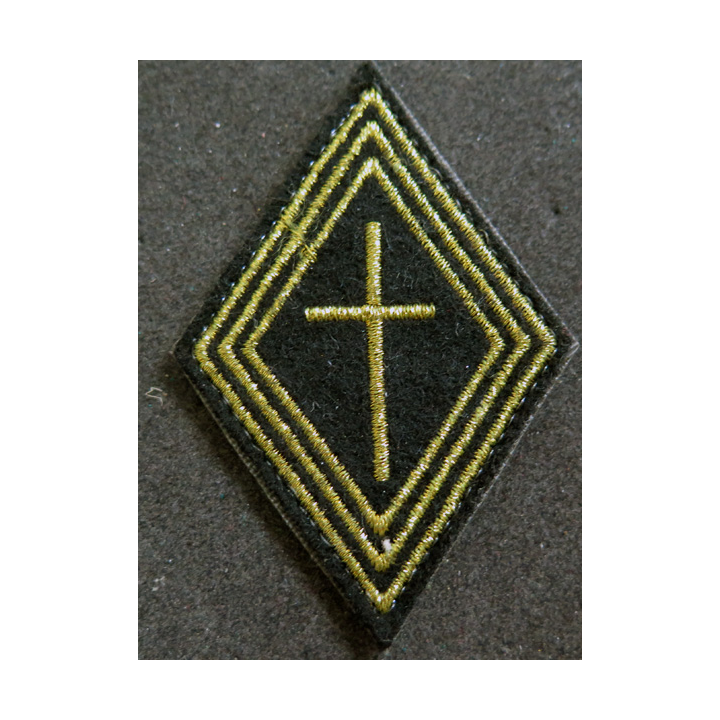 LOSANGE DE BRAS MODÈLE 45 : aumônier catholique titulaire fil or (laminette) avec 3 chevrons sur scratch