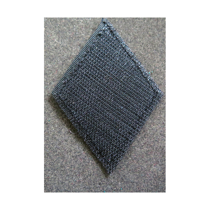 LOSANGE DE BRAS MODÈLE 45 : aumônier protestant titulaire fil or (laminette) avec 1 chevron sur scratch