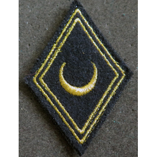 LOSANGE DE BRAS MODÈLE 45 : insigne d'aumônier musulman titulaire (laminette or) avec 2 chevrons sur scratch