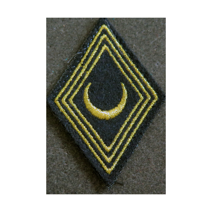 LOSANGE DE BRAS MODÈLE 45 : insigne d'aumônier musulman titulaire (laminette or) avec 3 chevron sur scratch