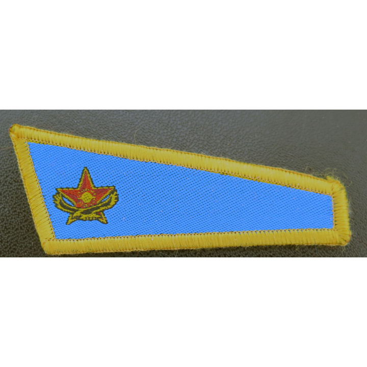 KAZAKHSTAN : insigne tissu de béret de l'armée de terre