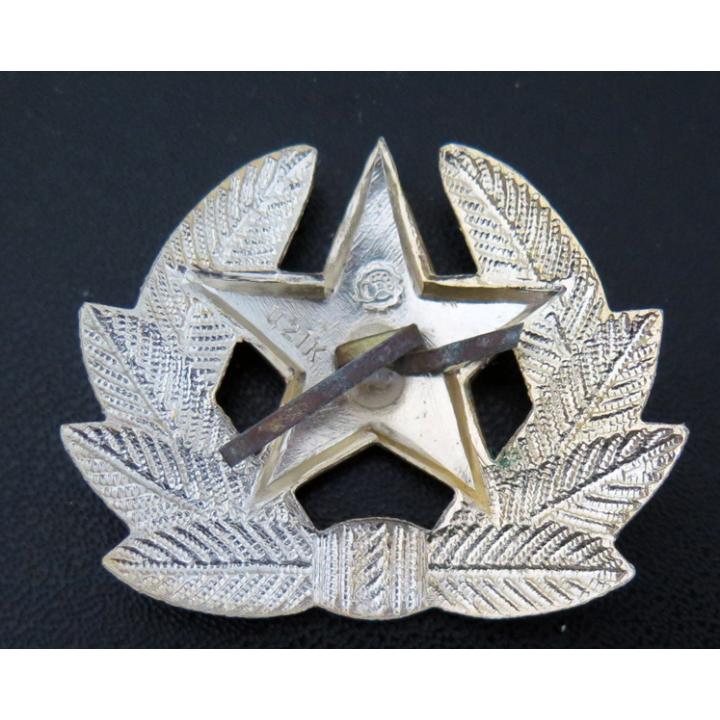 URSS : cocarde de casquette pour les soldats de l'armée soviétique