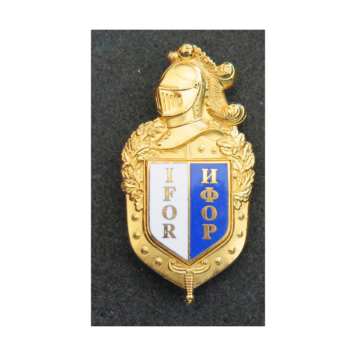 insigne de la gendarmerie de l'IFOR Implementation Force Numéroté 0623