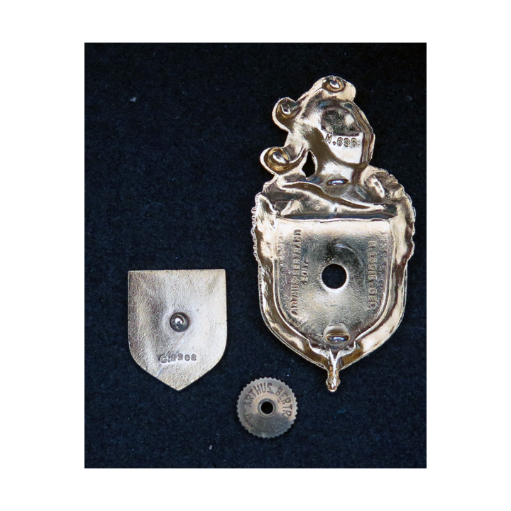 Centre Administratif et Technique de la Gendarmerie Nationale (CATGN) Plateau AB Louis Del H.696 et écu G. 2208