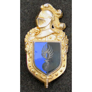 Insigne du personnel de la gendarmerie affecté hors territoire Plateau AB LOUIS DEL H.696 et écu G. 2190 émail