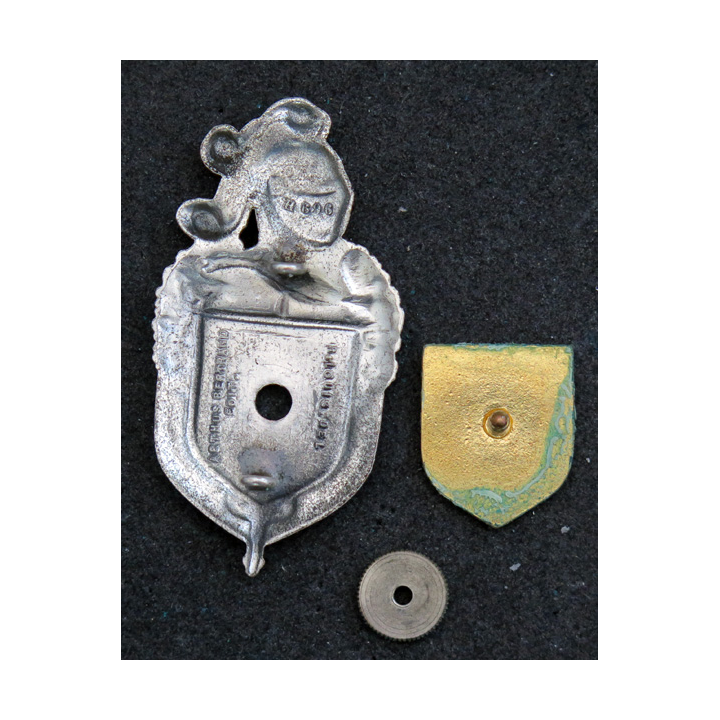 insigne de la 10° Légion de gendarmerie d'Alger  Plateau AB LOUIS DEL H.696 et écu lisse en émail