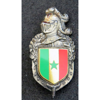 Insigne de la gendarmerie assistance technique au Sénégal Plateau et écu Drago