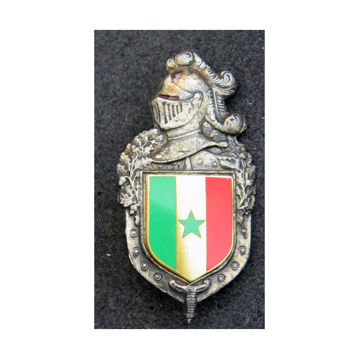 Insigne de la gendarmerie assistance technique au Sénégal Plateau et écu Drago