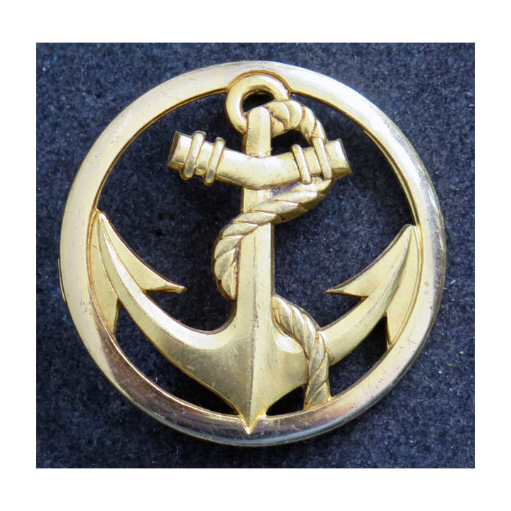 Insigne de béret des Troupes de Marine dos lisse et embouti