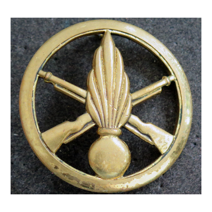 INFANTERIE : Insigne de béret de l'infanterie de fabrication Beraudy-Vaure