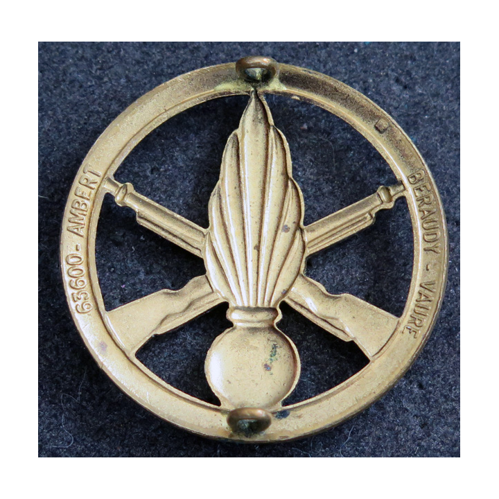INFANTERIE : Insigne de béret de l'infanterie de fabrication Beraudy-Vaure