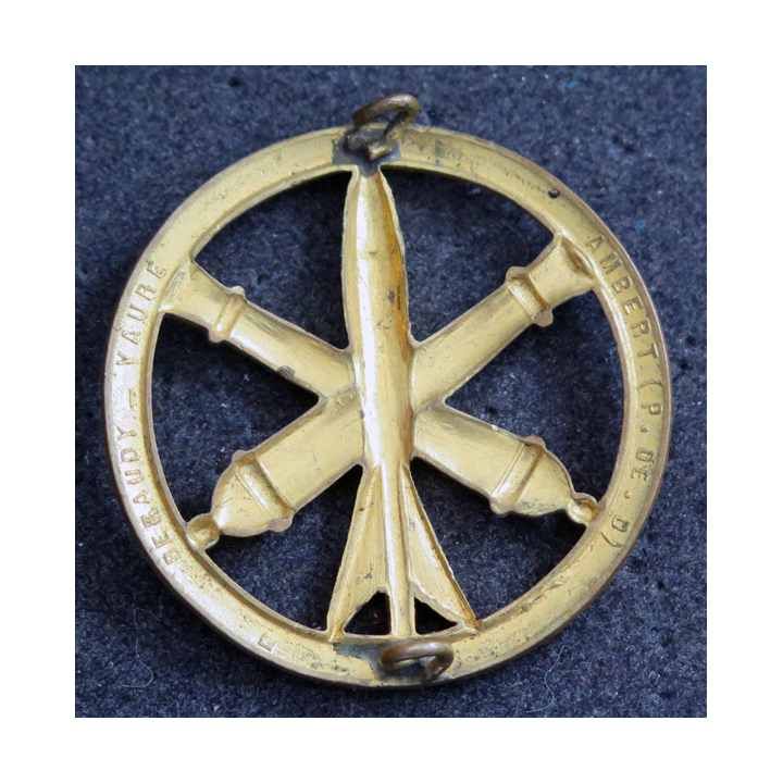 insigne de béret de l'Artillerie de fabrication Beraudy-Vaure