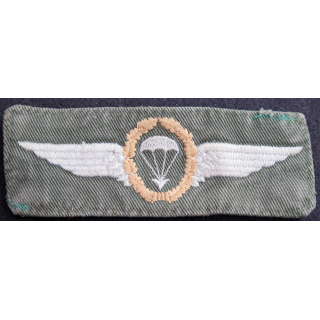ALLEMAGNE : Brevet parachutiste allemand en tissu pour tenue de combat