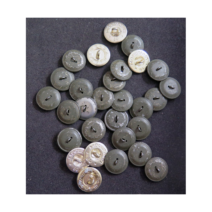 URSS : Lot de 30 boutons d'uniforme soviétique