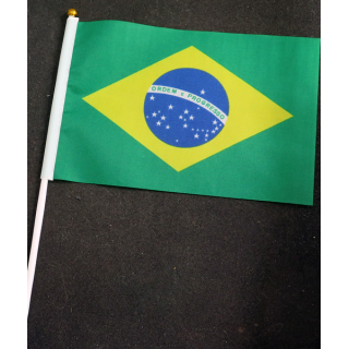 Petit drapeau à main du Brésil fixé sur une hampe en plastique blanc 20 x 13,5 cm