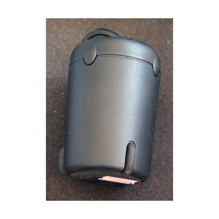 cendrier pour voiture diamètre 7 cm et hauteur 8 cm PA 66 - GF 15 - C719