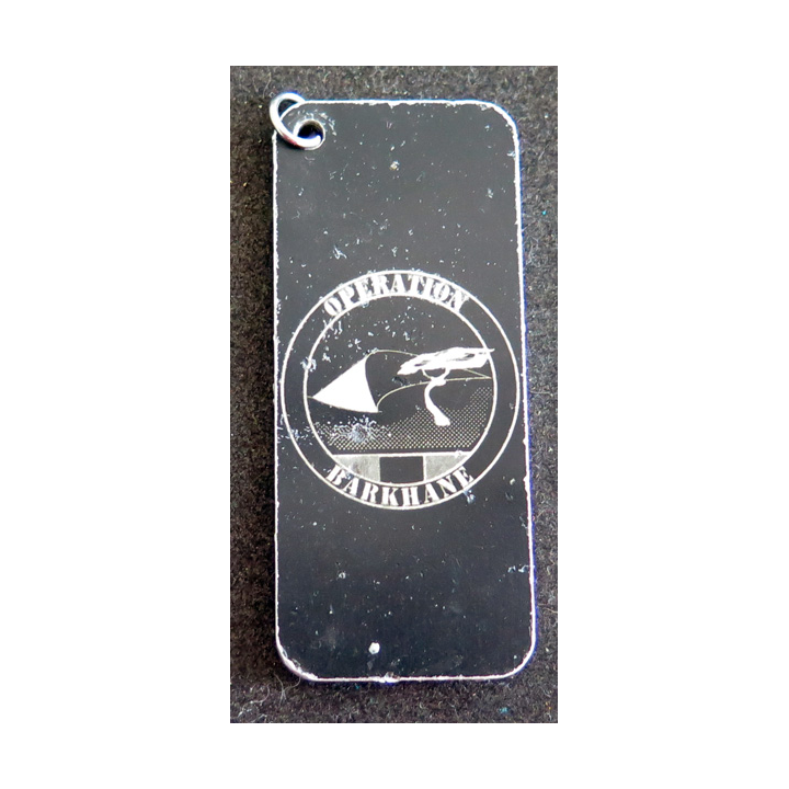Plaque métallique de porte clefs ? Opération Barkhane 7 x 3 cm