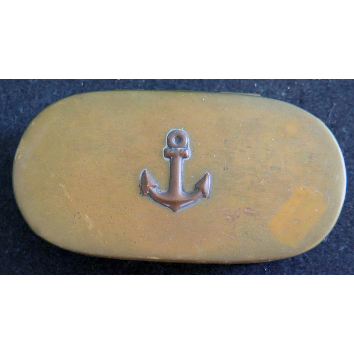 Boite en laiton type marine avec ancre en relief 11 x 5,5 x 2,5 cm