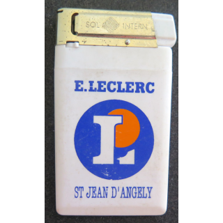 Briquet carte Leclerc esprit de compétition water polo, football, basket, moto club, handball, rugby  5x8 cm