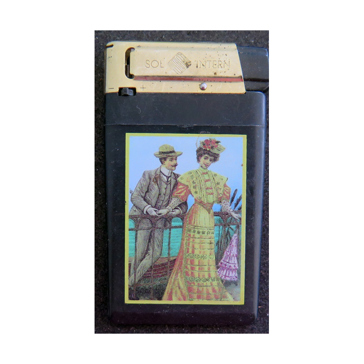 Briquet Sol Intern représentant une scène romantique 5x8 cm