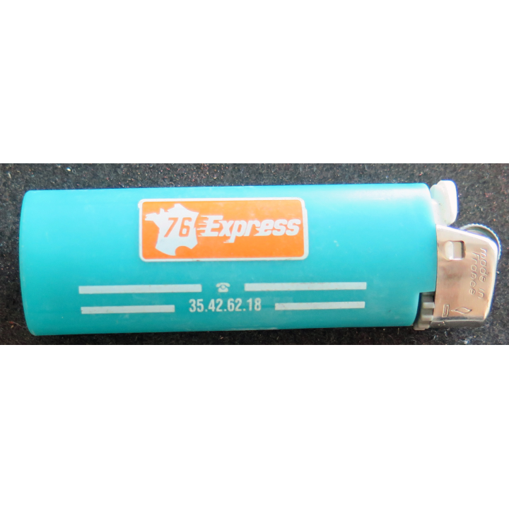 Briquet avec sa coque support Tabac La Divette Argenteuil  9 x 5 cm