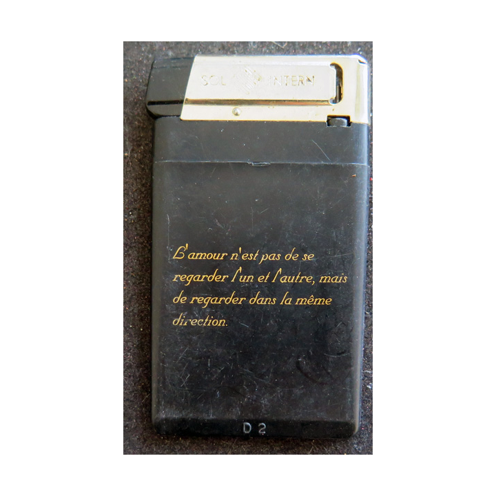 Briquet Sol Intern représentant une scène romantique 5x8 cm