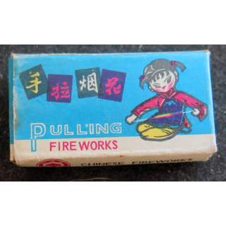 Vieille boite de pétards chinois Pulling Fire Works